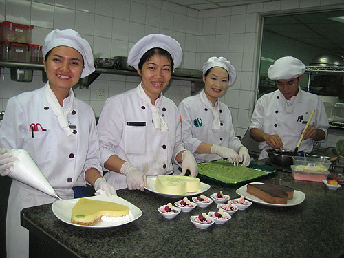 tuyển 120 nữ làm bánh ngọt ở Tỉnh Kanagawa